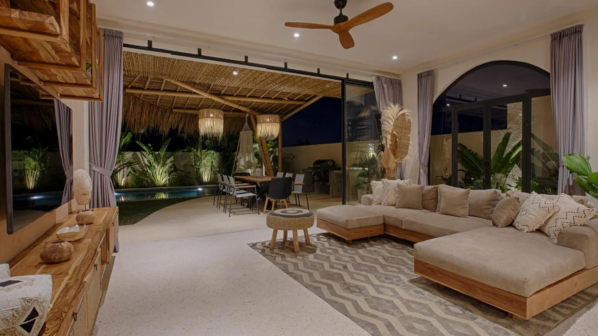 Villa Mosa - Bingin Beach Uluwatu   Uluwatu (Bali)
